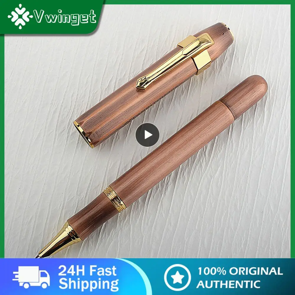 Яркий наконечник (0,7 мм) каллиграфической ручки; удобная ручка в кармане; Модный внешний вид; Щедрый темперамент; Короткая ручка для письма.