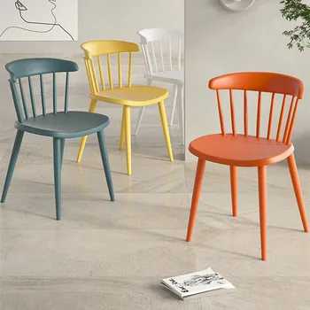 Скандинавский пластиковый обеденный стул, утолщенный Современный минималистичный стул для отдыха, кафе, ресторан, Красочный пластиковый стул, мебель для дома